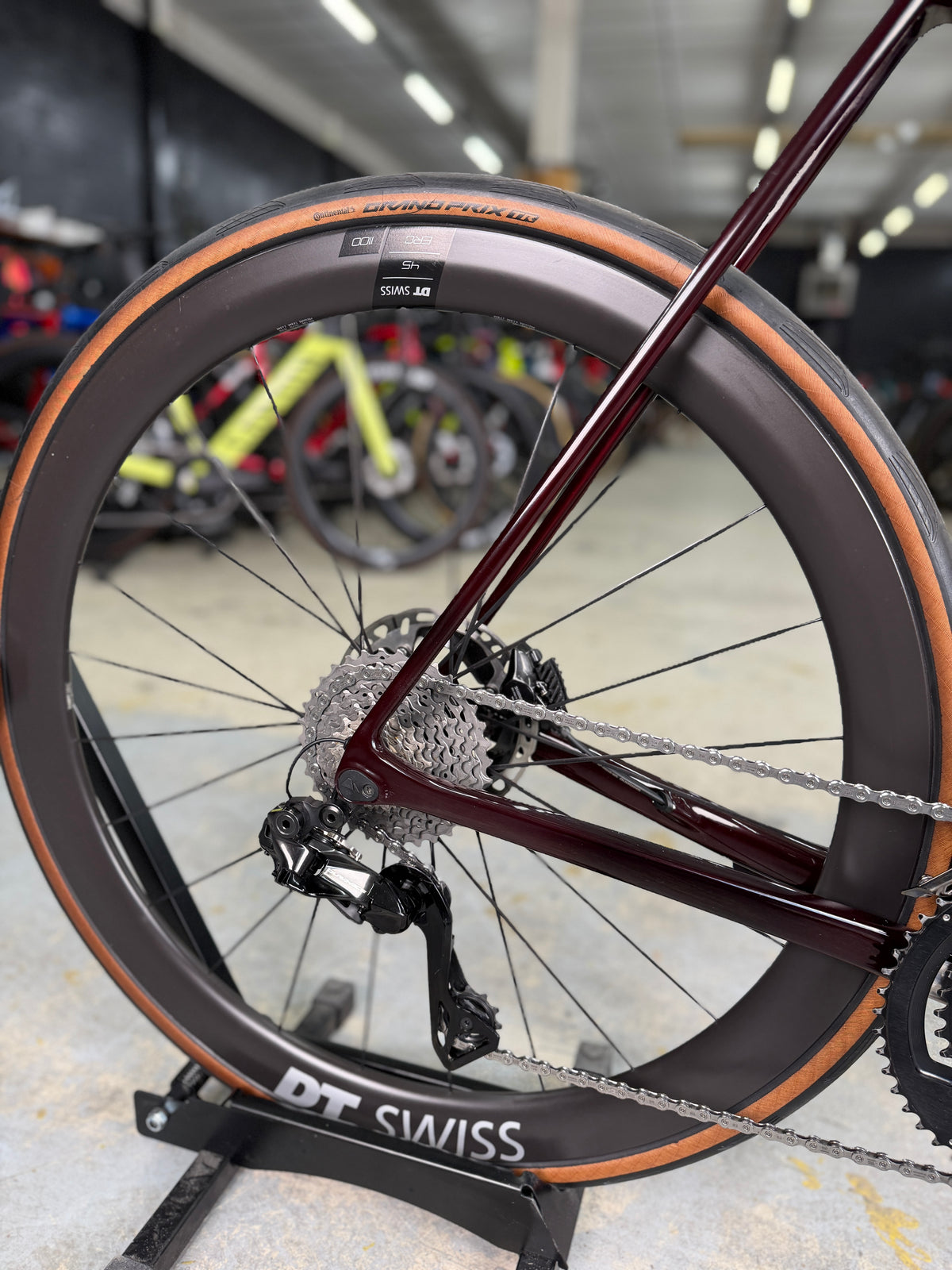 Canyon Endurance CF SLX9 Di2 Carbon Racefiets