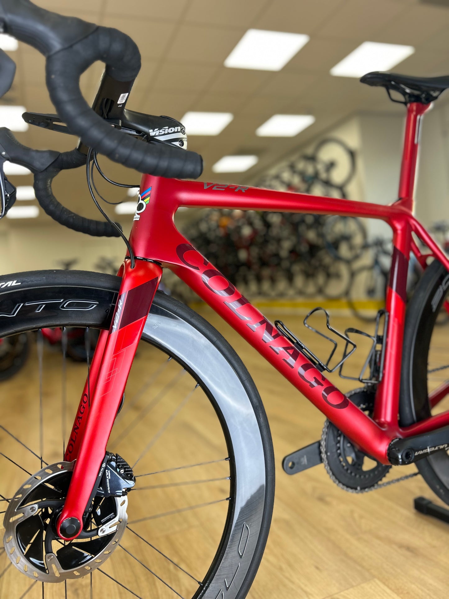 Colnago V2-R Ultegra Di2 Disc Carbon Racefiets