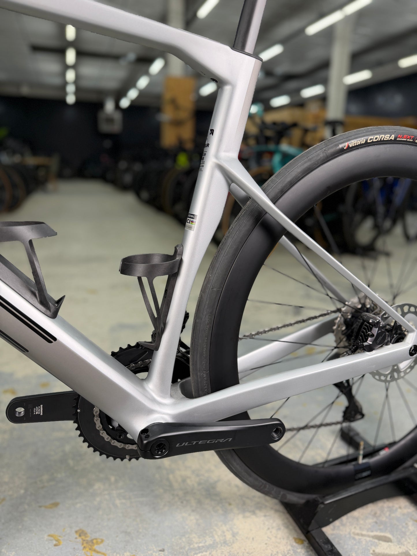 NIEUW BMC Roadmachine R01 Di2 Carbon Racefiets