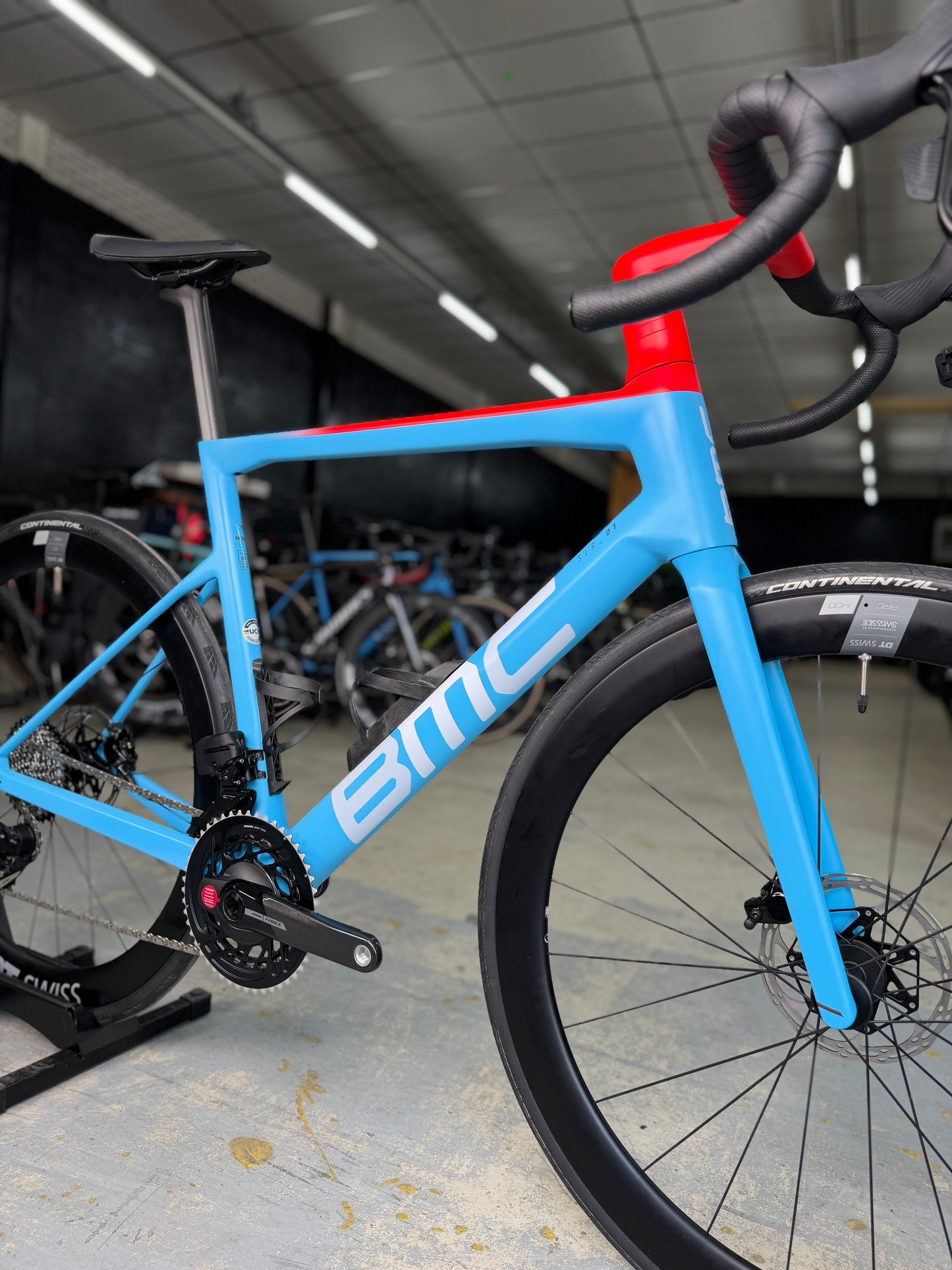 SHOWROOM BMC Teammachine SLR01 AXS Carbon Racefiets