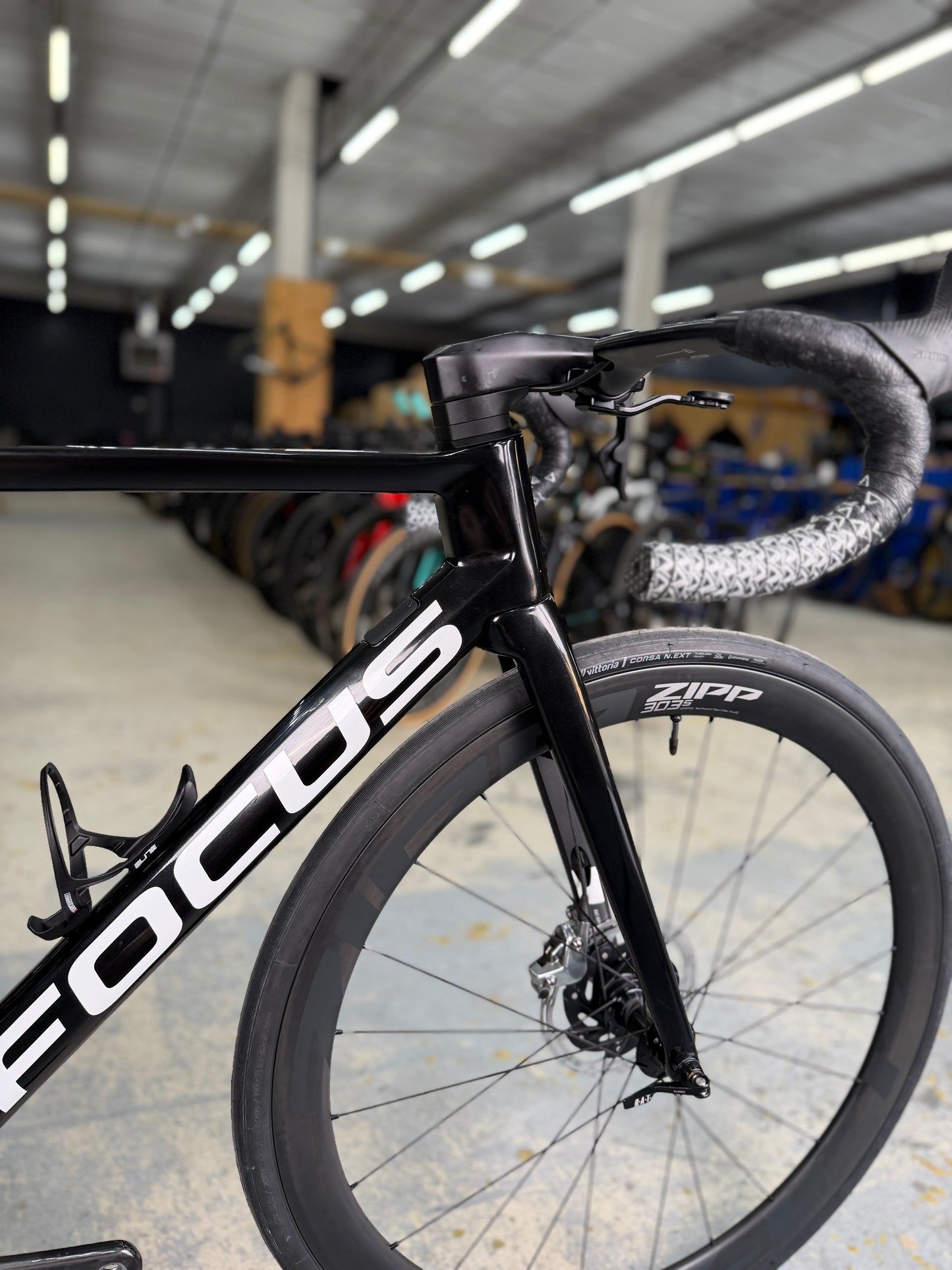 Focus Izalco Max SRAM RED eTap Carbon Racefiets