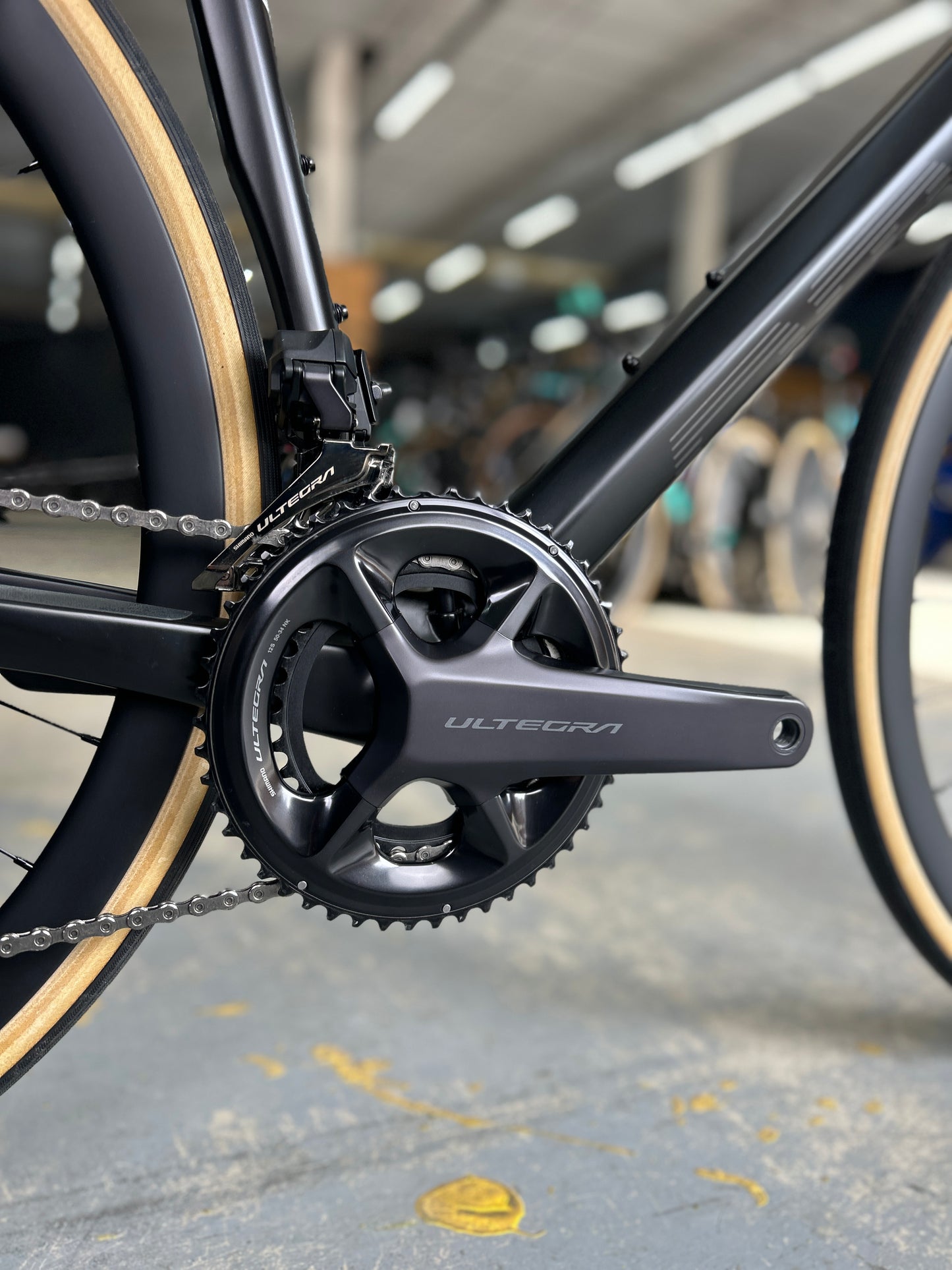 NEW BMC Road Machine 01 Di2 Carbon Road Bike