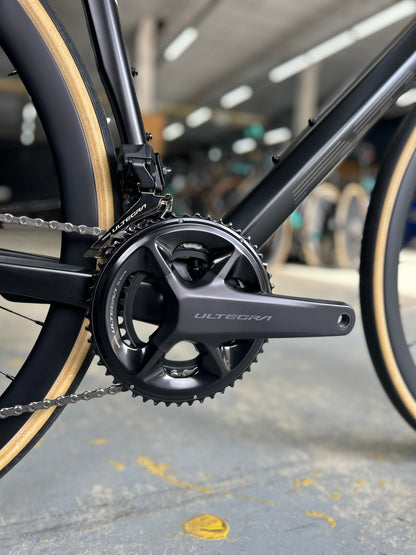 NEW BMC Road Machine 01 Di2 Carbon Road Bike