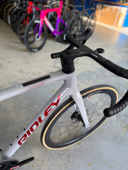 NIEUW Ridley Grifn AXS Gravel Fiets
