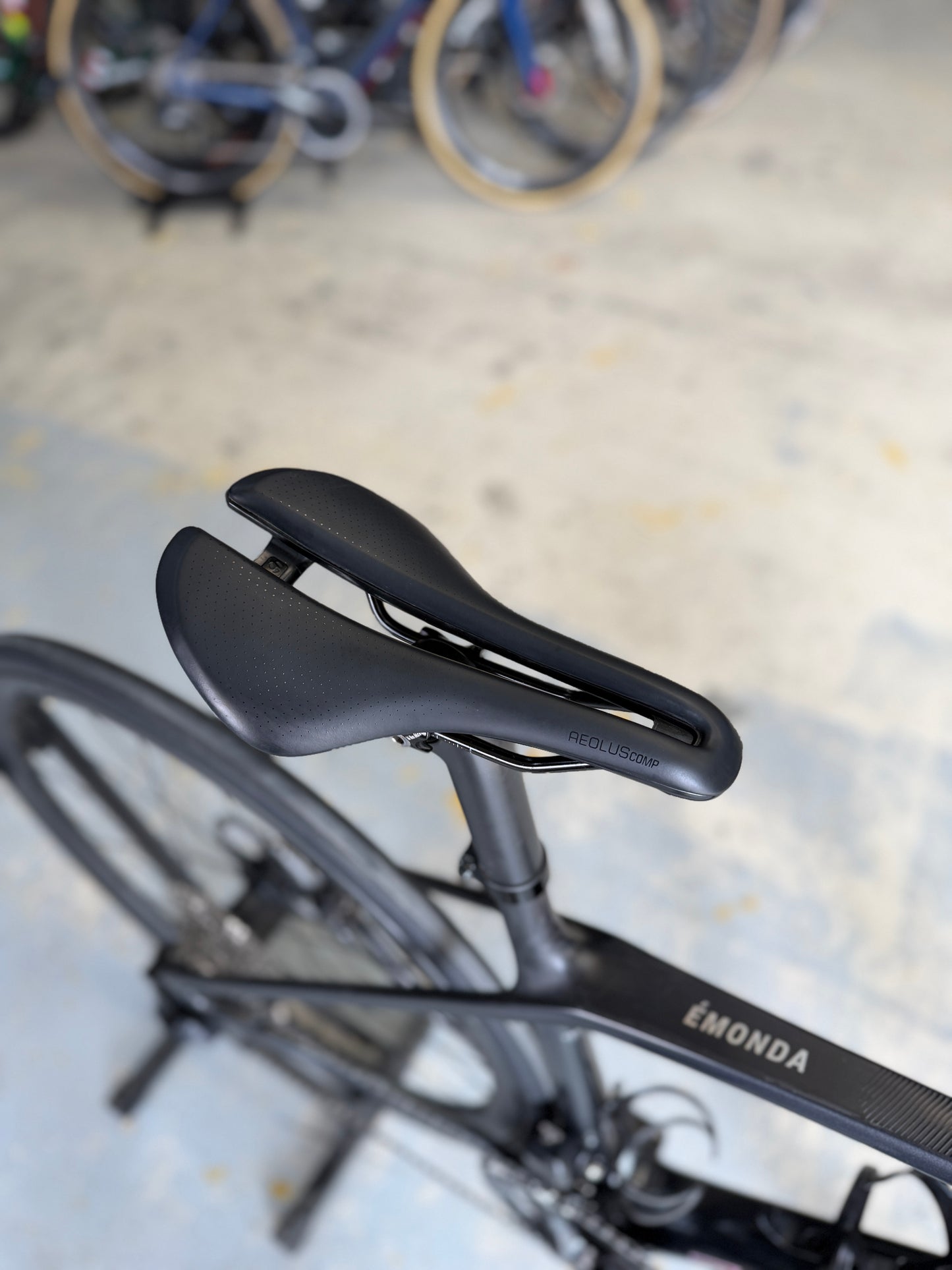 Trek Emonda SL6 Pro Di2 Carbon Road Bike