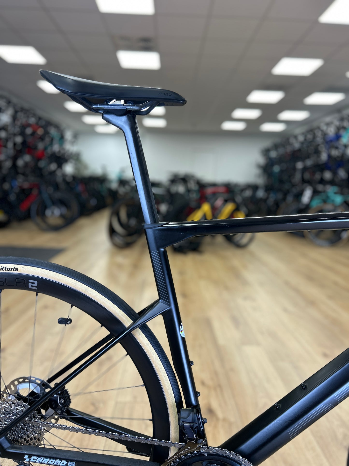BMC RoadMachine 01 Di2 Carbon Road Bike