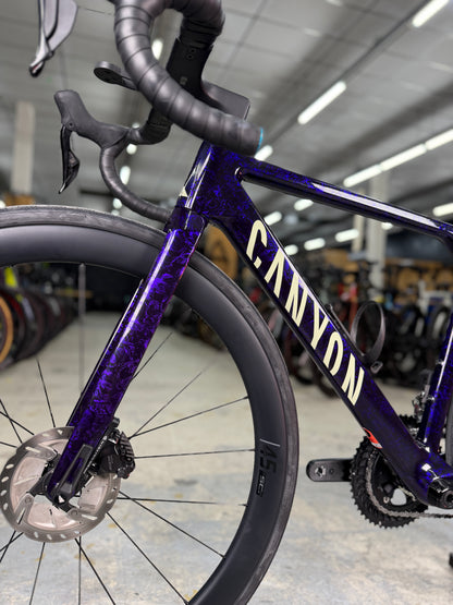 1000km Canyon Ultimate CF SLX Di2 Carbon Racefiets