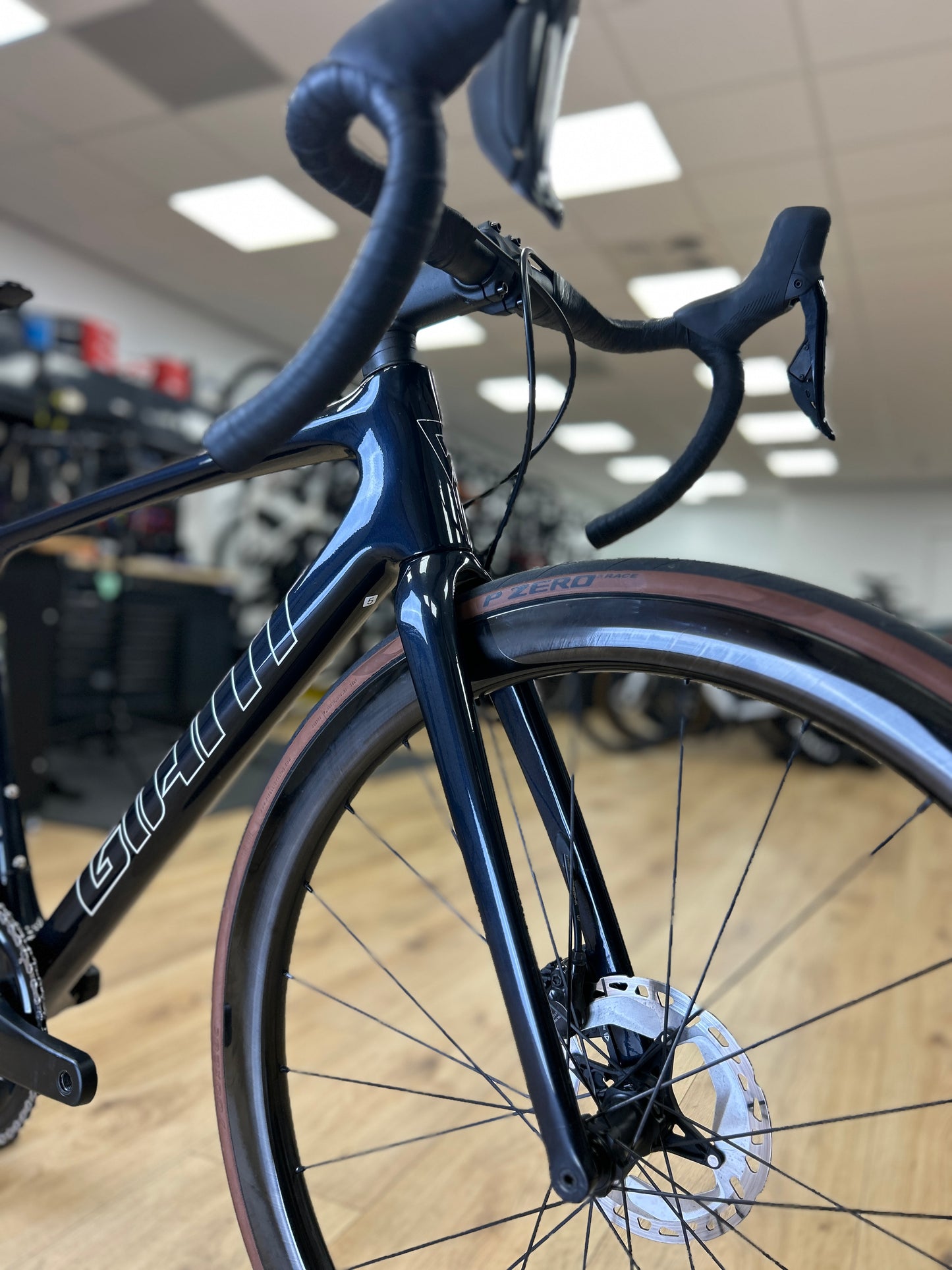 Giant TCR Advanced 1+ Di2 Carbon Racefiets