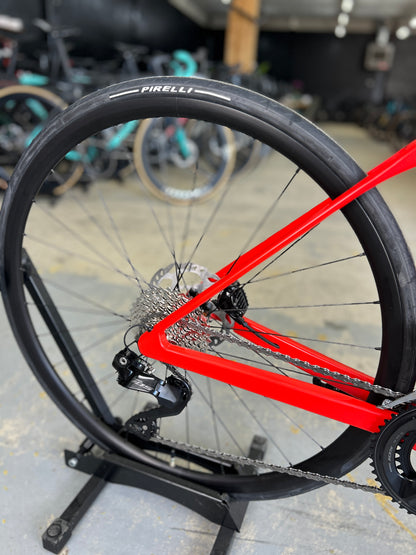 NEW BMC Teammachine SLR Di2 Carbon Road Bike