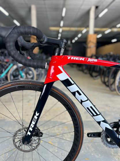 Trek Emonda SLR6 AXS Carbon Road Bike