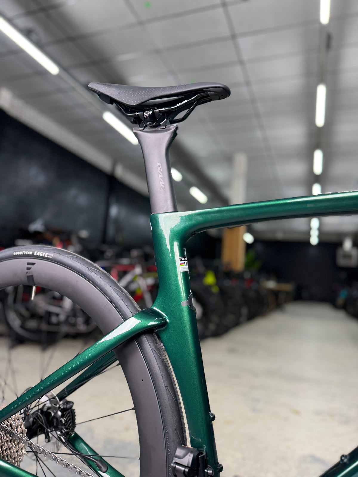 NIEUW Isaac Meson Di2 Carbon Racefiets