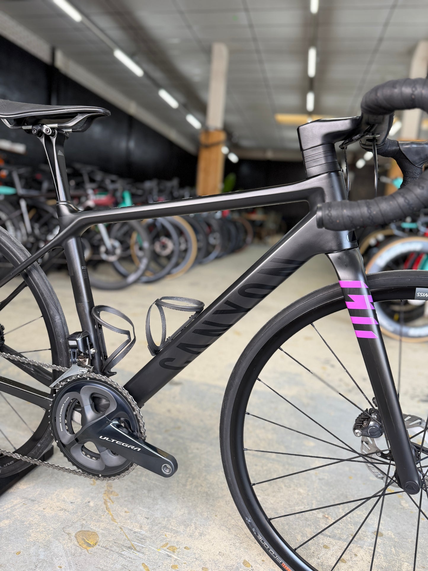 Canyon Ultimate WMN CF SL Di2 Carbon Racefiets