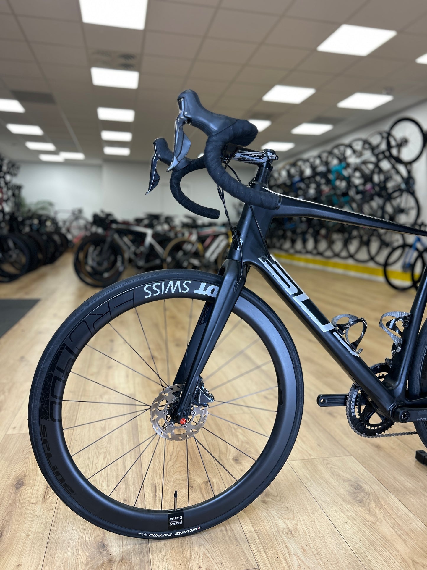 Superior X-Road Team Issue Carbon Racefiets