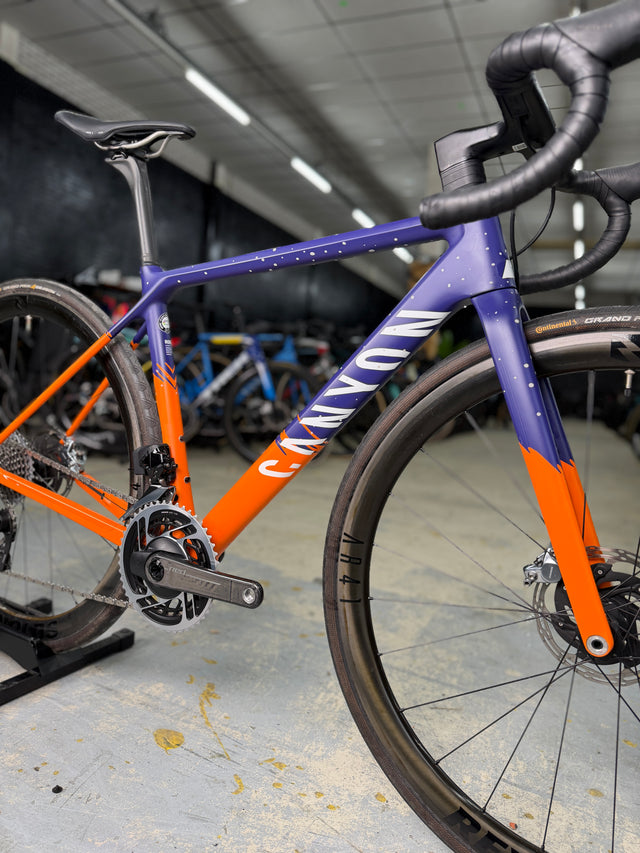 Canyon Ultimate CF SLX 9 WMN eTap Carbon Racefiets