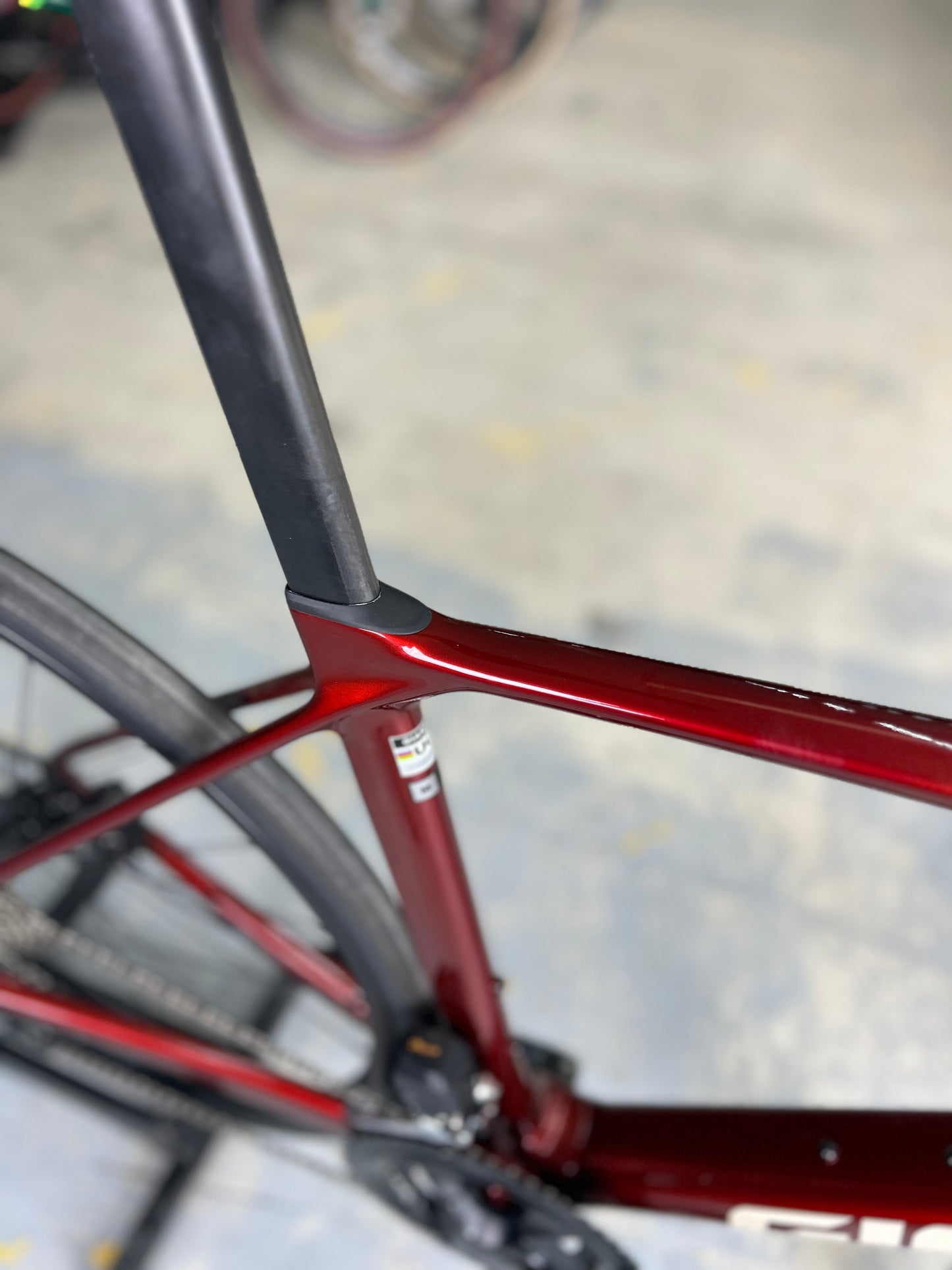 Showroom Model Giant TCR Advanced 1 Di2 Carbon Road Bike