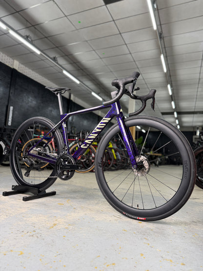 1000km Canyon Ultimate CF SLX Di2 Carbon Racefiets