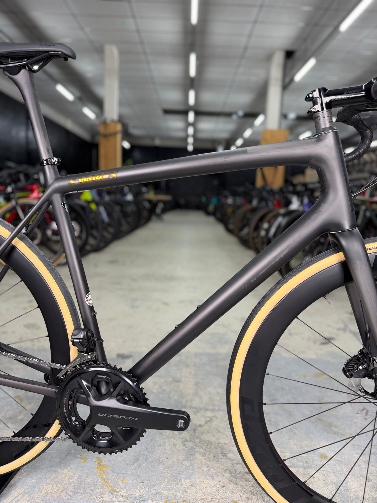 NIEUW S-Works Aethos Di2 Carbon Racefiets