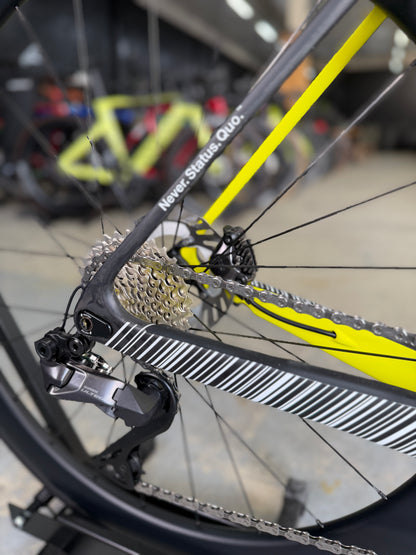 NIEUW Factor Ostro VAM Di2 Carbon Racefiets
