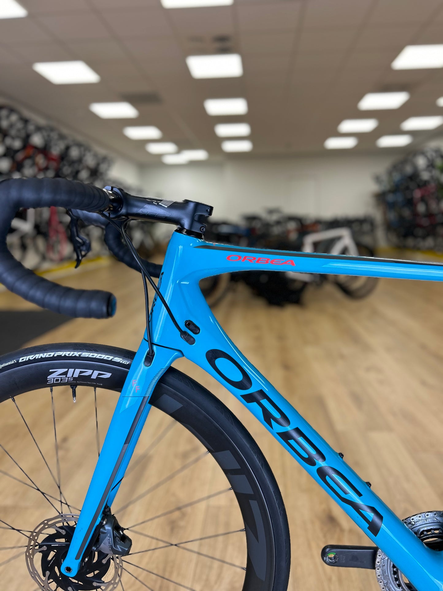 Orbea Orca AXS FORCE PM ZIPP Disc Carbon Racefiets