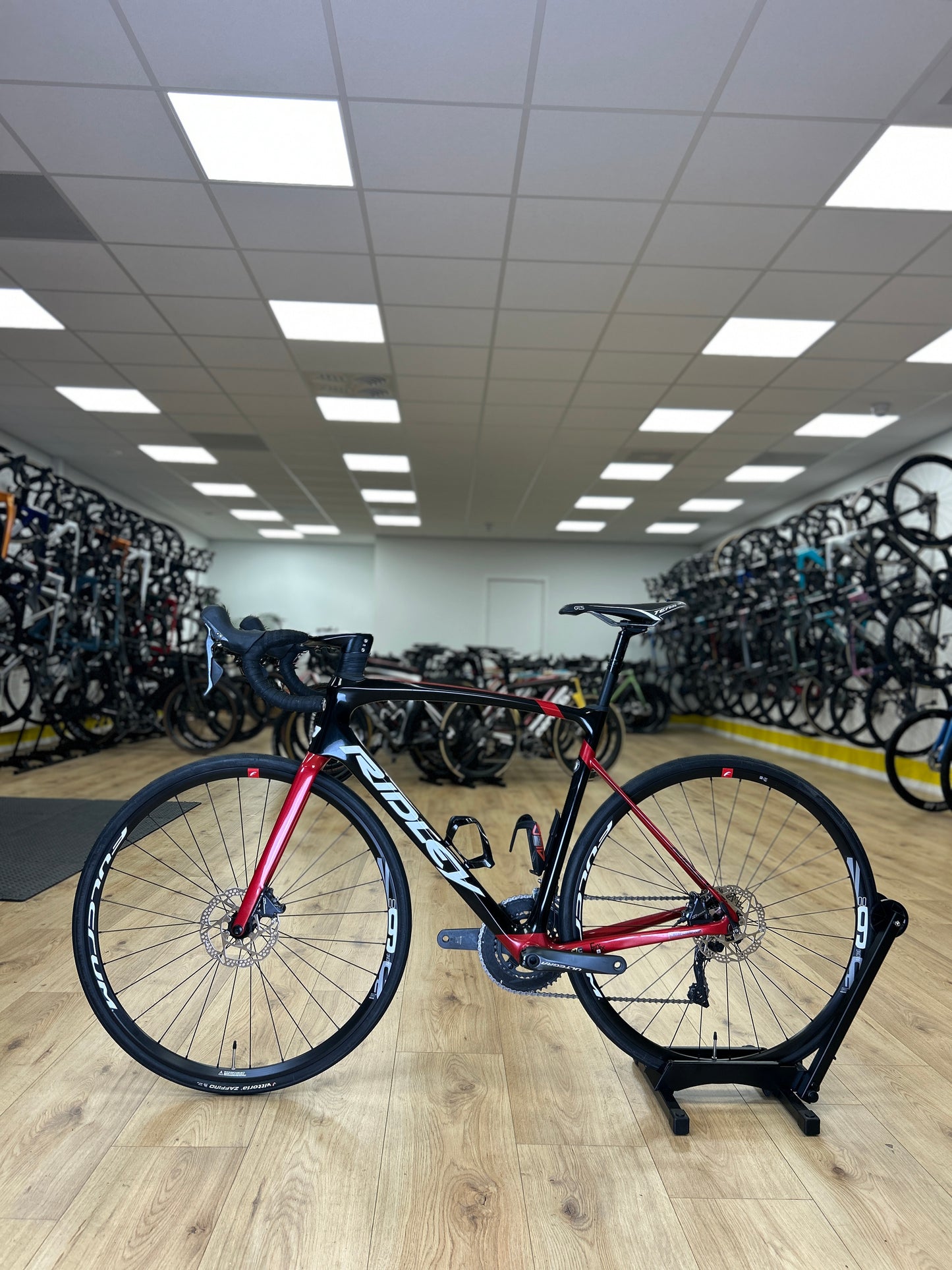 Ridley Fenix SLiC Carbon Racefiets