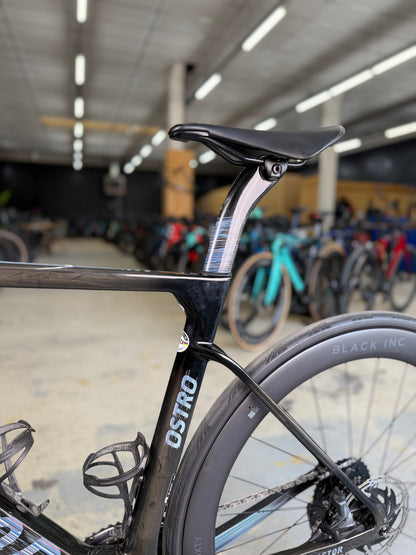 Factor Ostro VAM AXS Carbon Racefiets