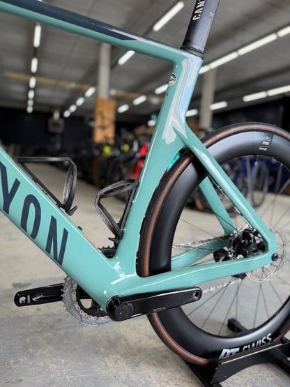 Canyon Aeroad CF SLX AXS Carbon Racefiets