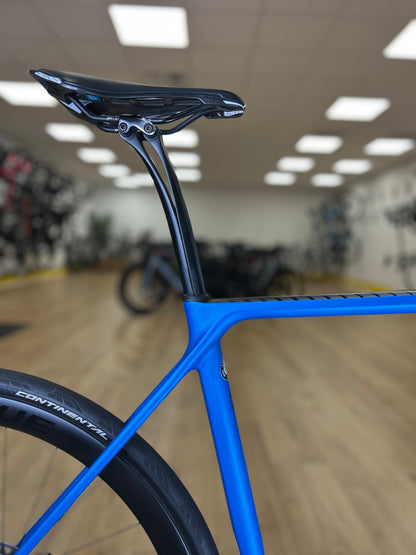 Canyon Endurace CF SL8 Di2 Carbon Disc Racefiets