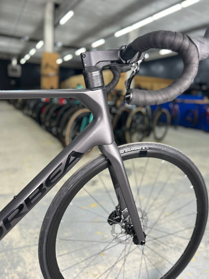 Showroom Model Orbea Orca M30 Carbon Racing Bike