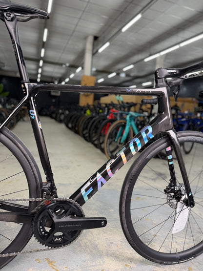 NIEUW Factor O2 VAM Di2 Carbon Racefiets