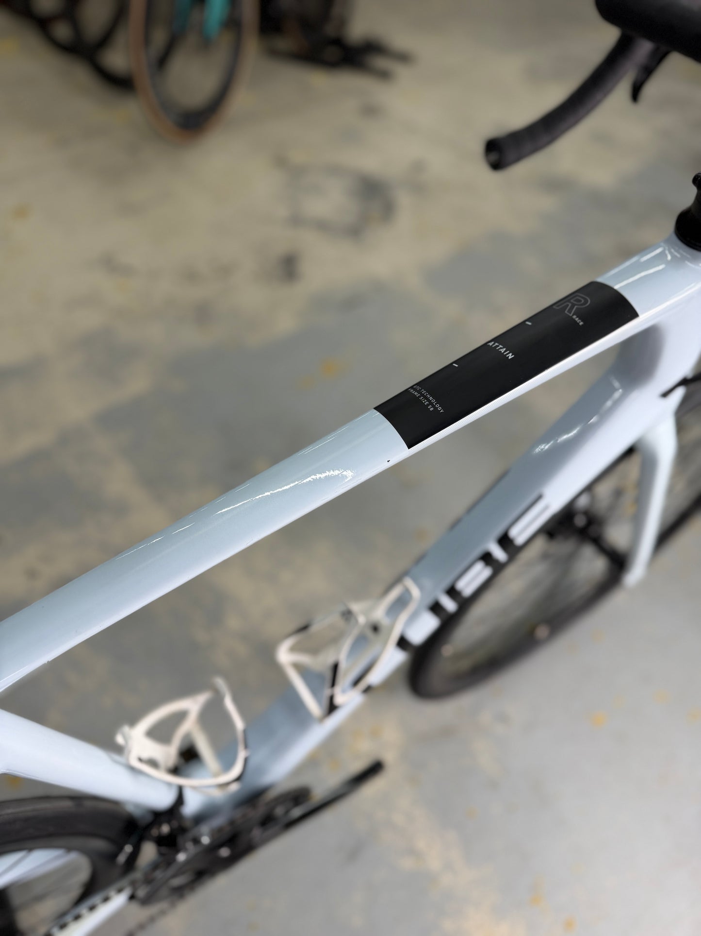 Cube Attain Carbon Racing Bike