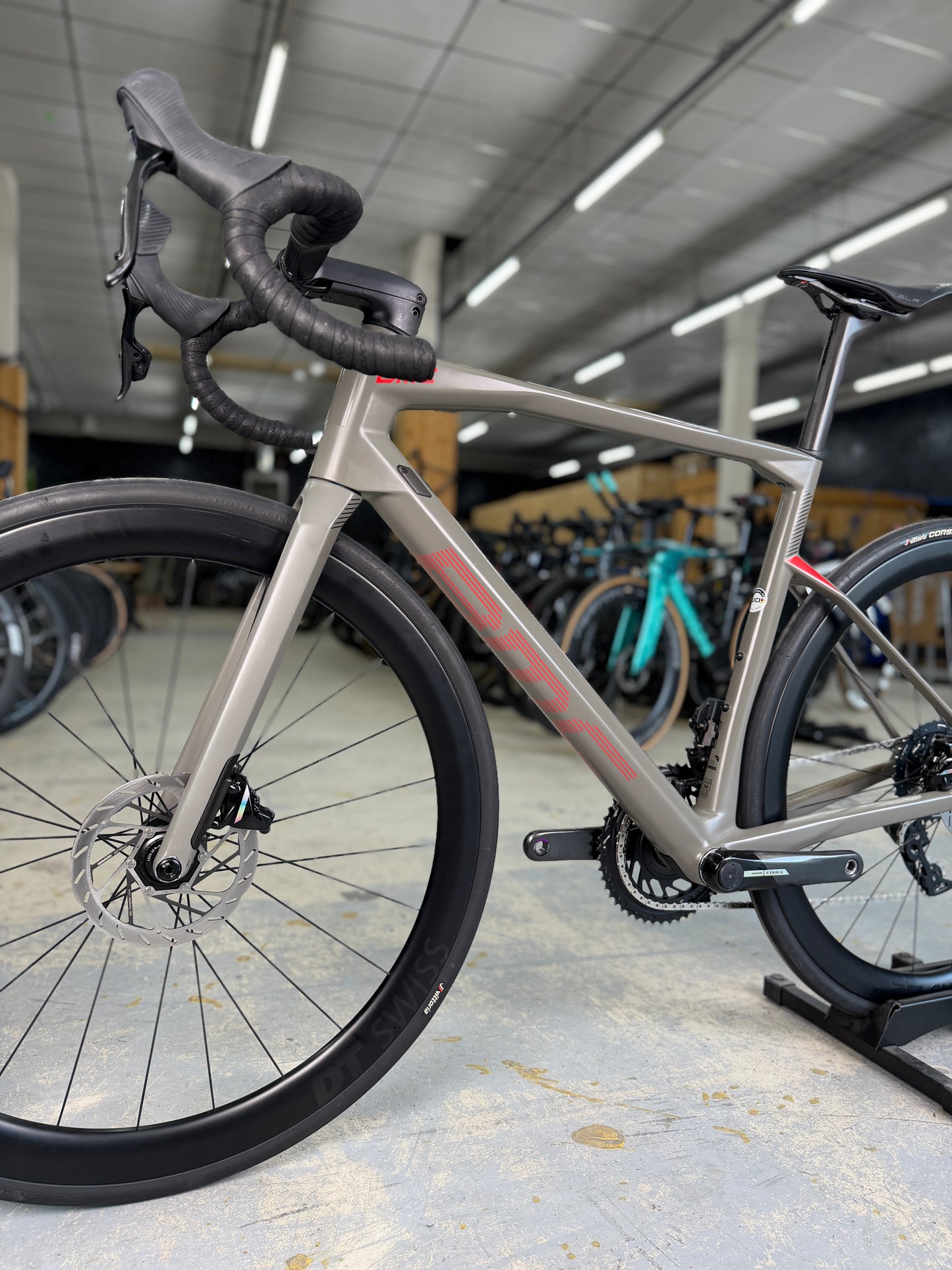 BMC Roadmachine 01 THREE AXS Carbon Racefiets