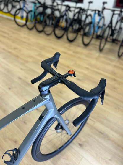 BMC Roadmachine 01 ONE Carbon Racefiets