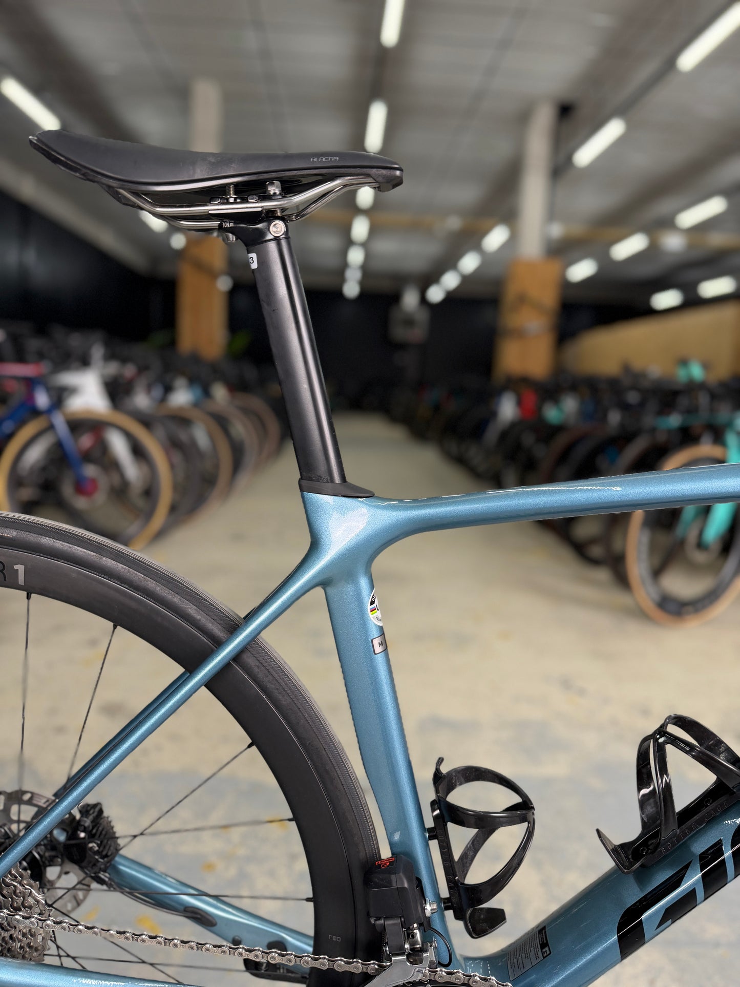 Giant TCR Advanced Pro Di2 Carbon Road Bike