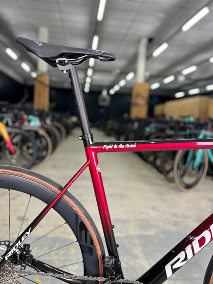 Showroom model Ridley Helium SLX Di2 Carbon Race Bike