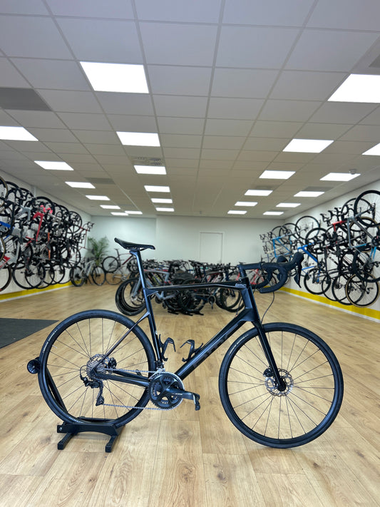 BMC RoadMachine Carbon Racefiets