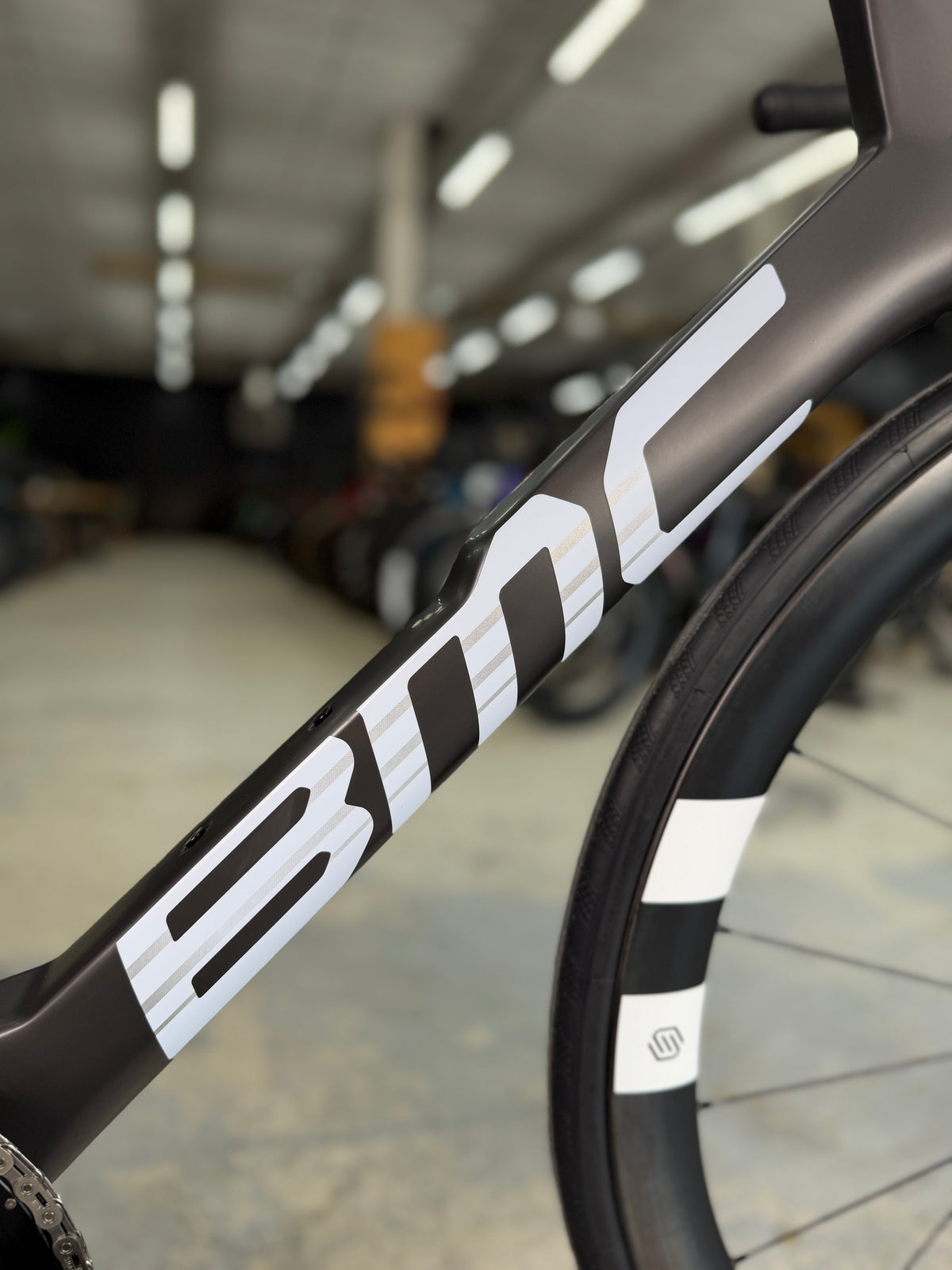 NEW BMC Teammachine R 01 AXS Carbon Road Bike