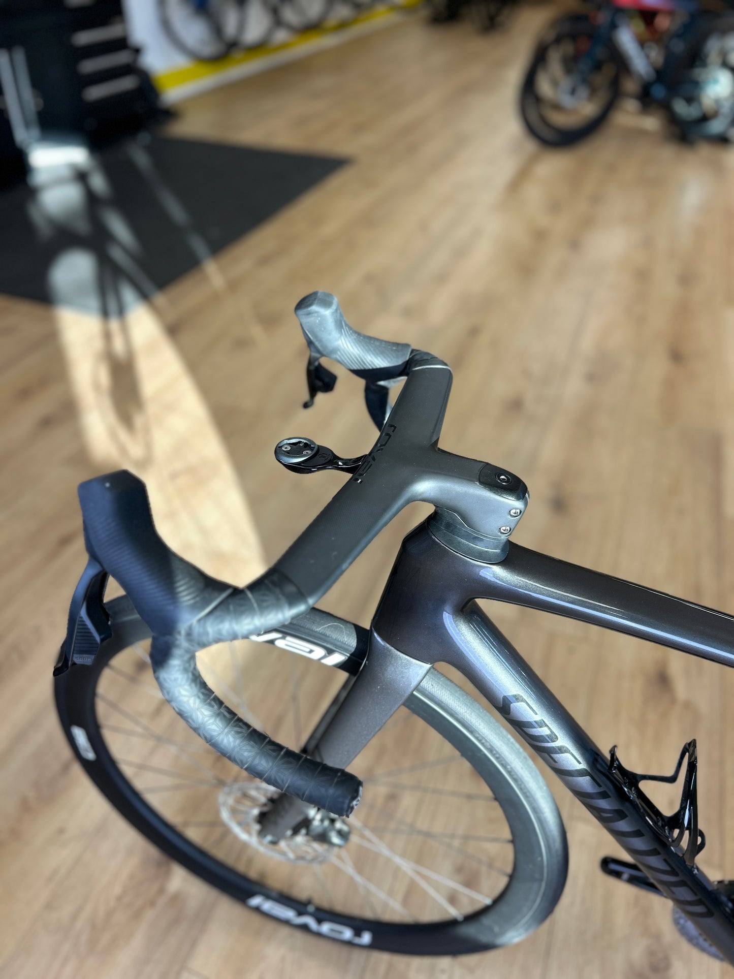 1000km Specialized Tarmac SL8 AXS Carbon Racefiets