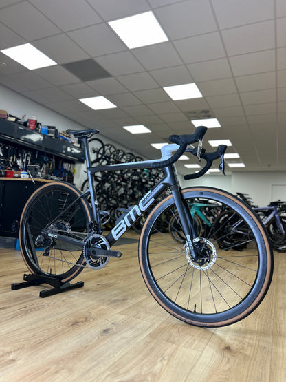 BMC Teammachine SLR01 Red eTap Carbon Racefiets
