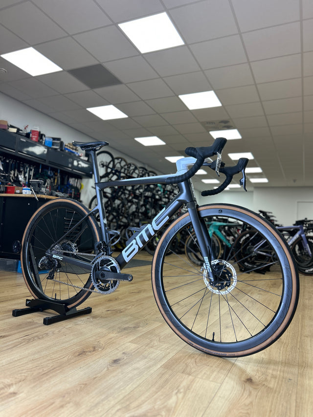 BMC Teammachine SLR01 Red eTap Carbon Racefiets