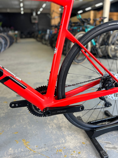 NEW BMC Teammachine SLR Di2 Carbon Road Bike