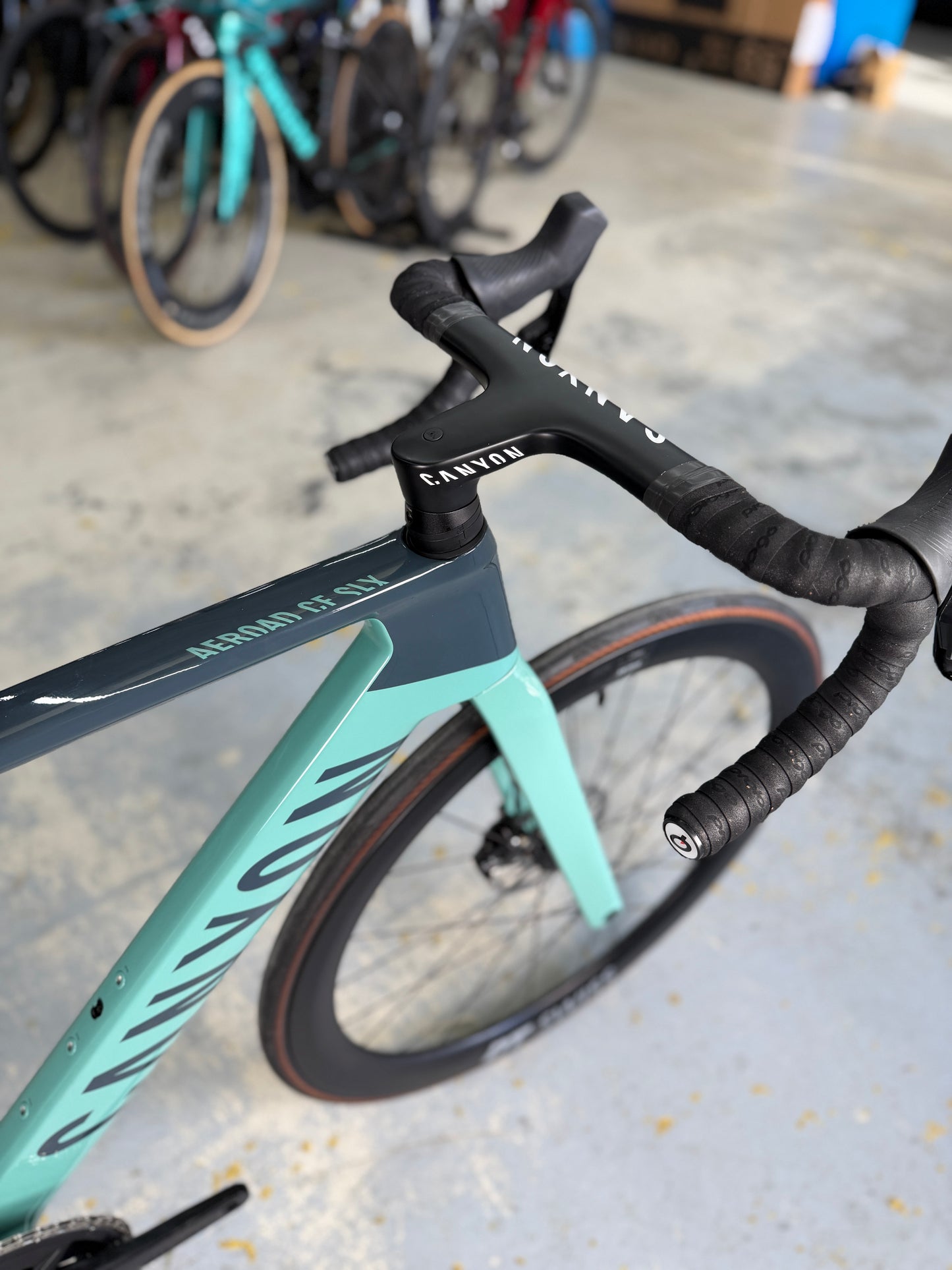 Canyon Aeroad CF SLX AXS Carbon Racefiets