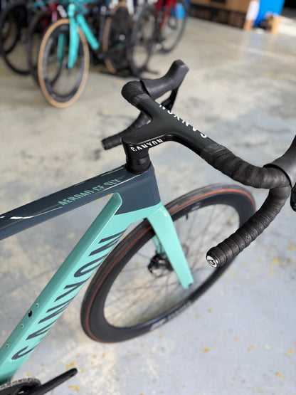 Canyon Aeroad CF SLX AXS Carbon Racefiets