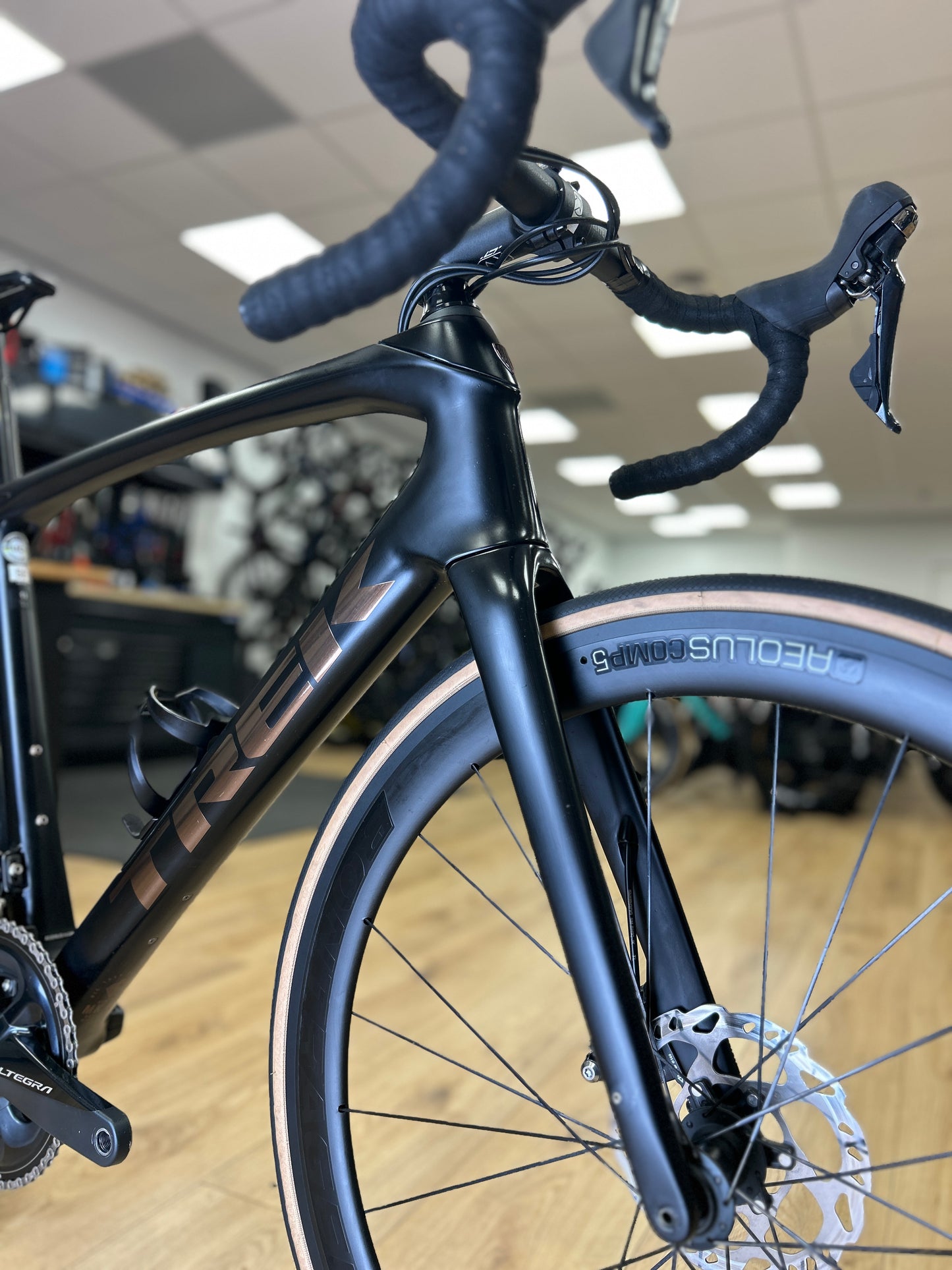 Trek Domane SL5 Carbon Road Bike