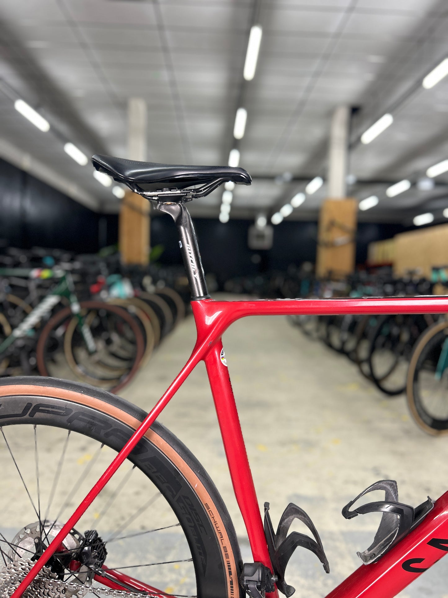 Canyon Ultimate CF SL 8 Disc Di2 Carbon Racefiets