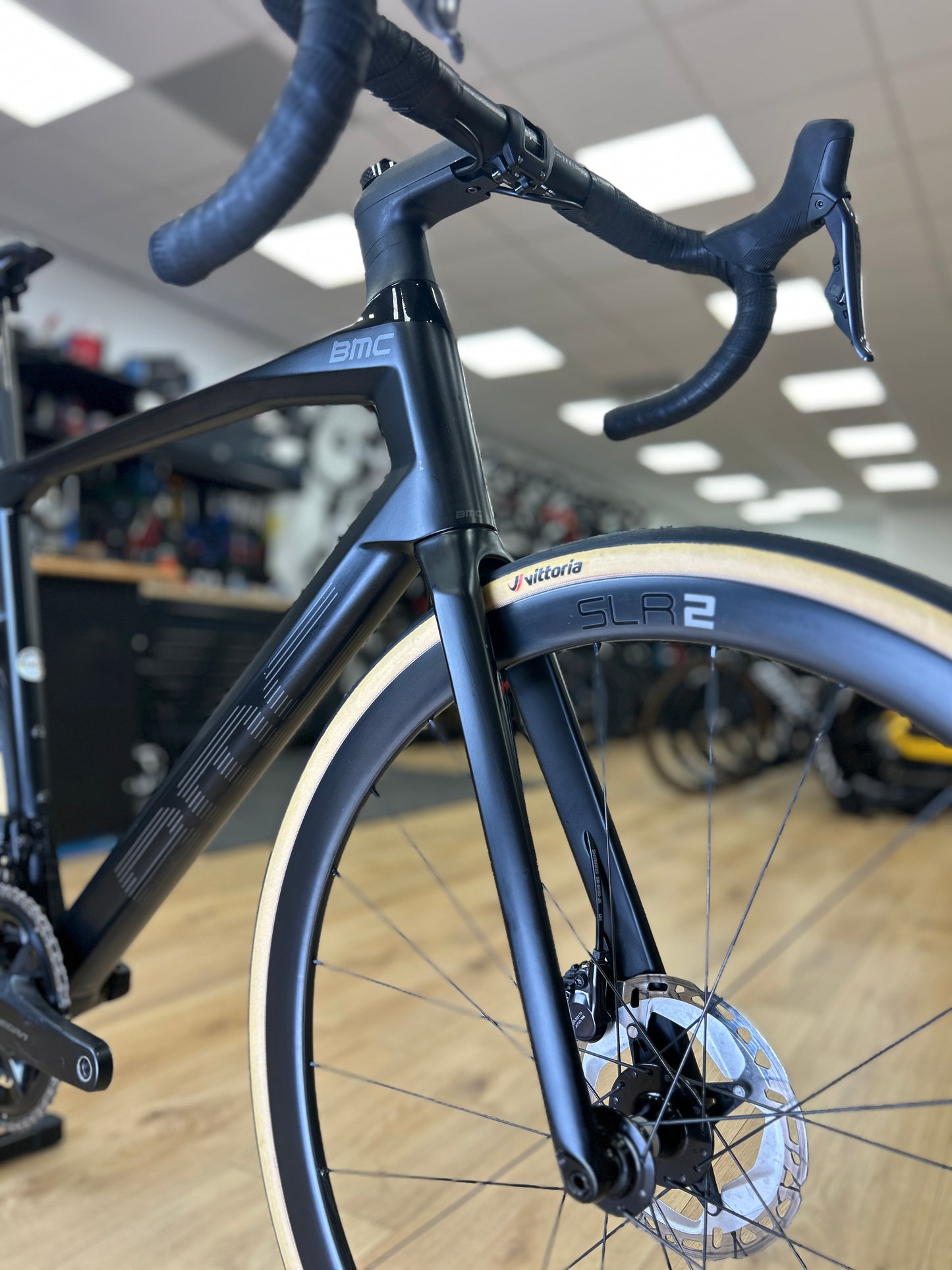 BMC RoadMachine 01 Di2 Carbon Road Bike