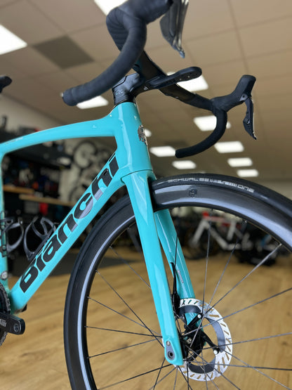 LTD Bianchi Oltre XR4 Di2 Carbon Racefiets