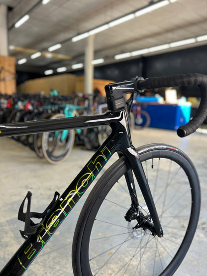 Bianchi Specialissima Di2 Carbon Road Bike