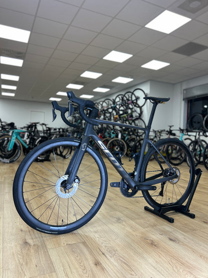 Scott Addict RC15 Di2 Carbon Road Bike