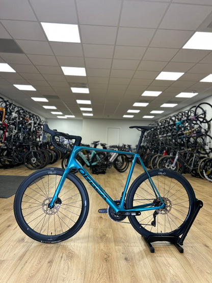0km Showroom Model Orbea Orca M30iTEAM Di2 Carbon Racefiets