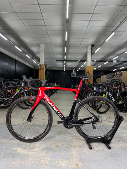 Pinarello F eTap Red Carbon Racefiets